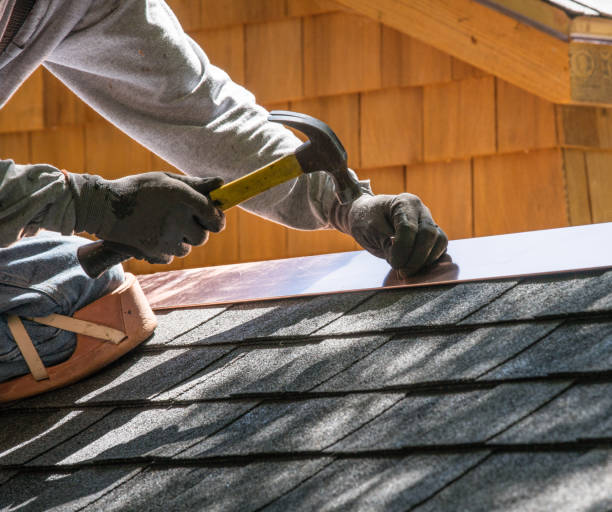 Professional Roofing Contractor in Hillsboro, IL